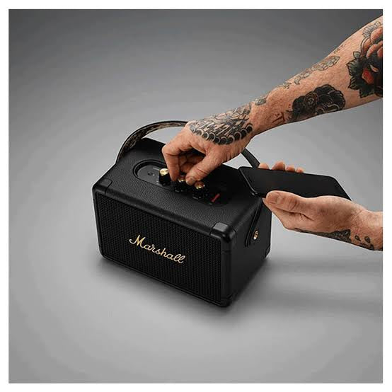  Marshall Bluetooth speaker